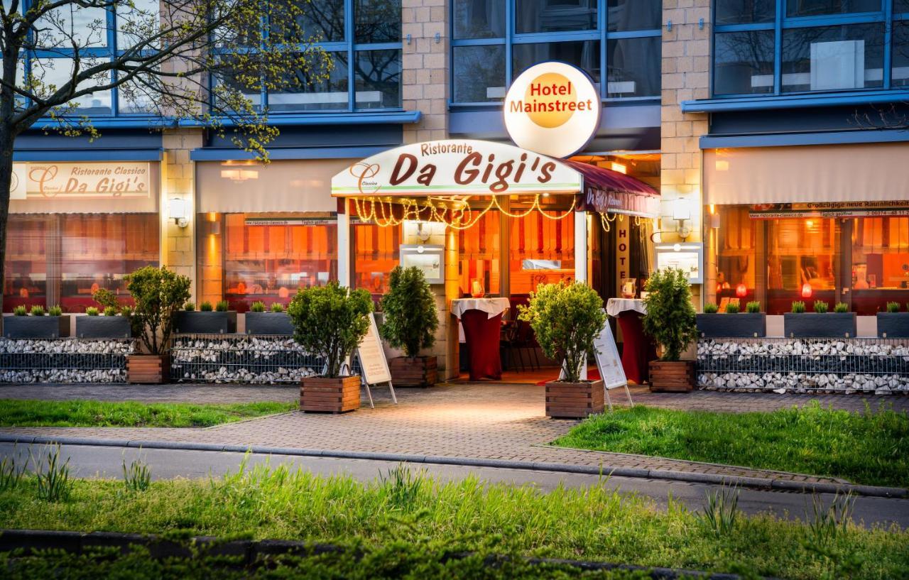 Mainstreet Hotel Дитценбах Екстериор снимка